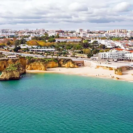 B76 - Piedade In Lagos