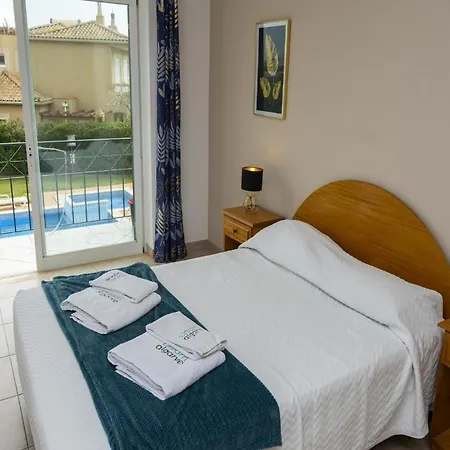 B76 - Piedade In Apartment
