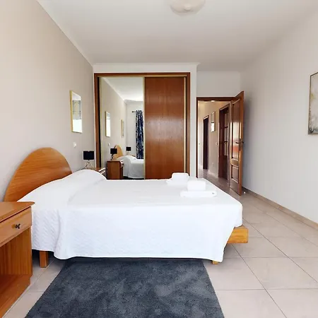 B76 - Piedade In Apartment